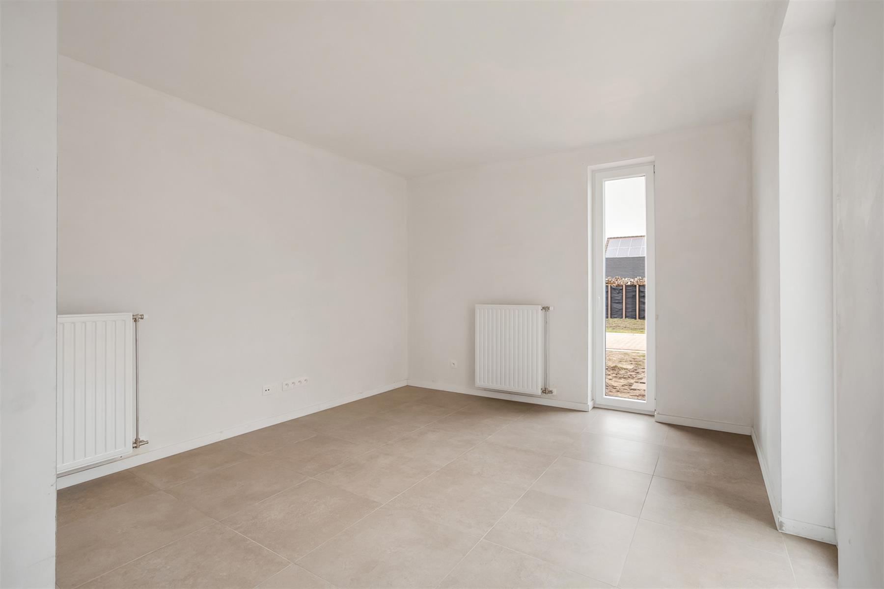 Moderne nieuwbouwwoning met 3 slaapkamers - foto 4