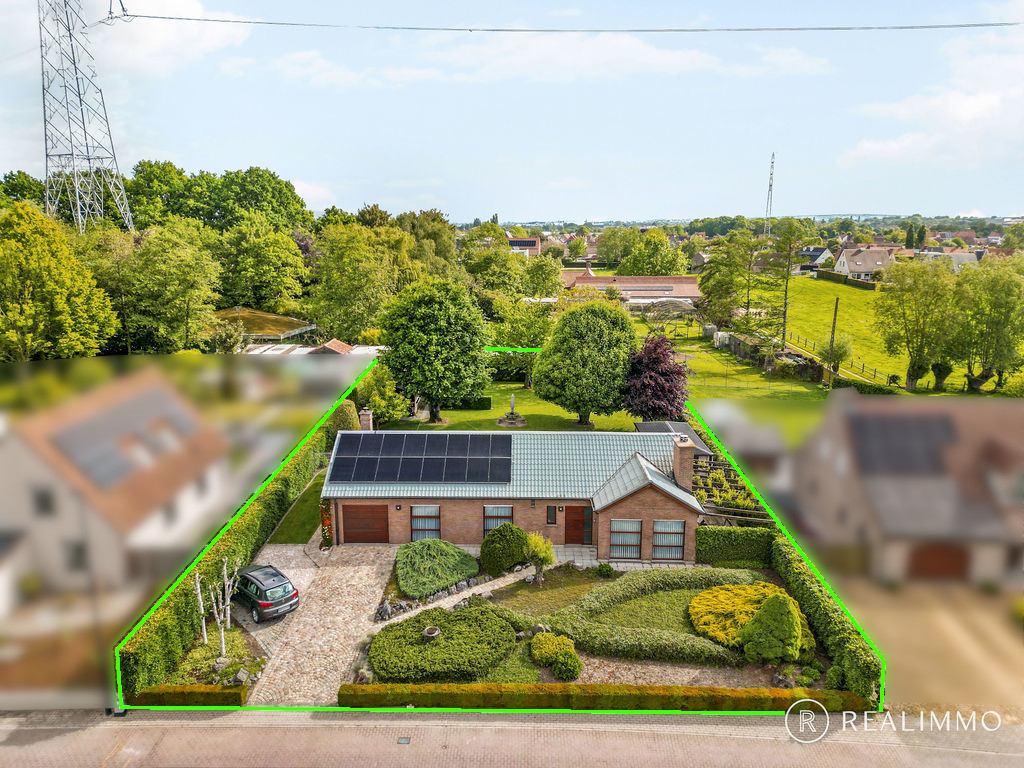 Alleenstaande instapklare woning op 1.483 m² in rustige ligging te Deerlijk! - foto 2