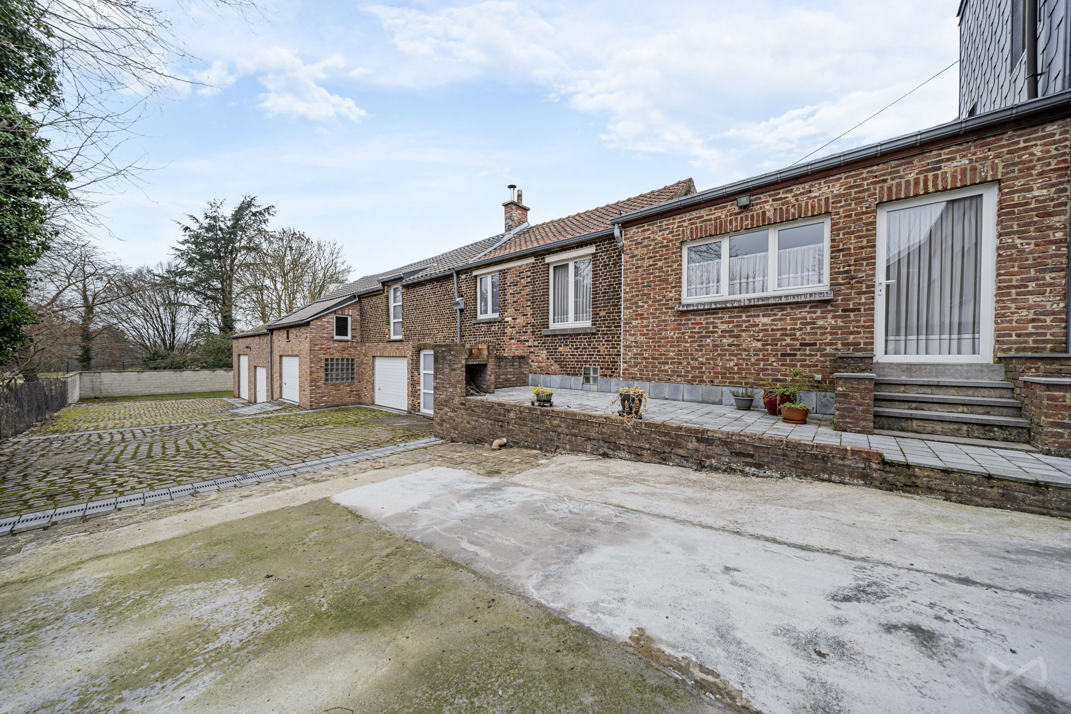 House for sale in Charleroi with 4 bedrooms - photo 3