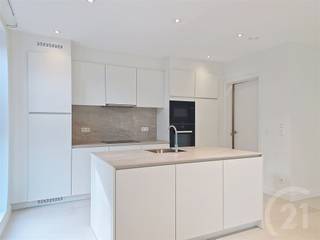 Stijlvol nieuwbouwappartement te huur in Keerbergen.Dit modern nieuwbouwappartement combineert comfort, energiezuinigheid en een uitstekende ligging...