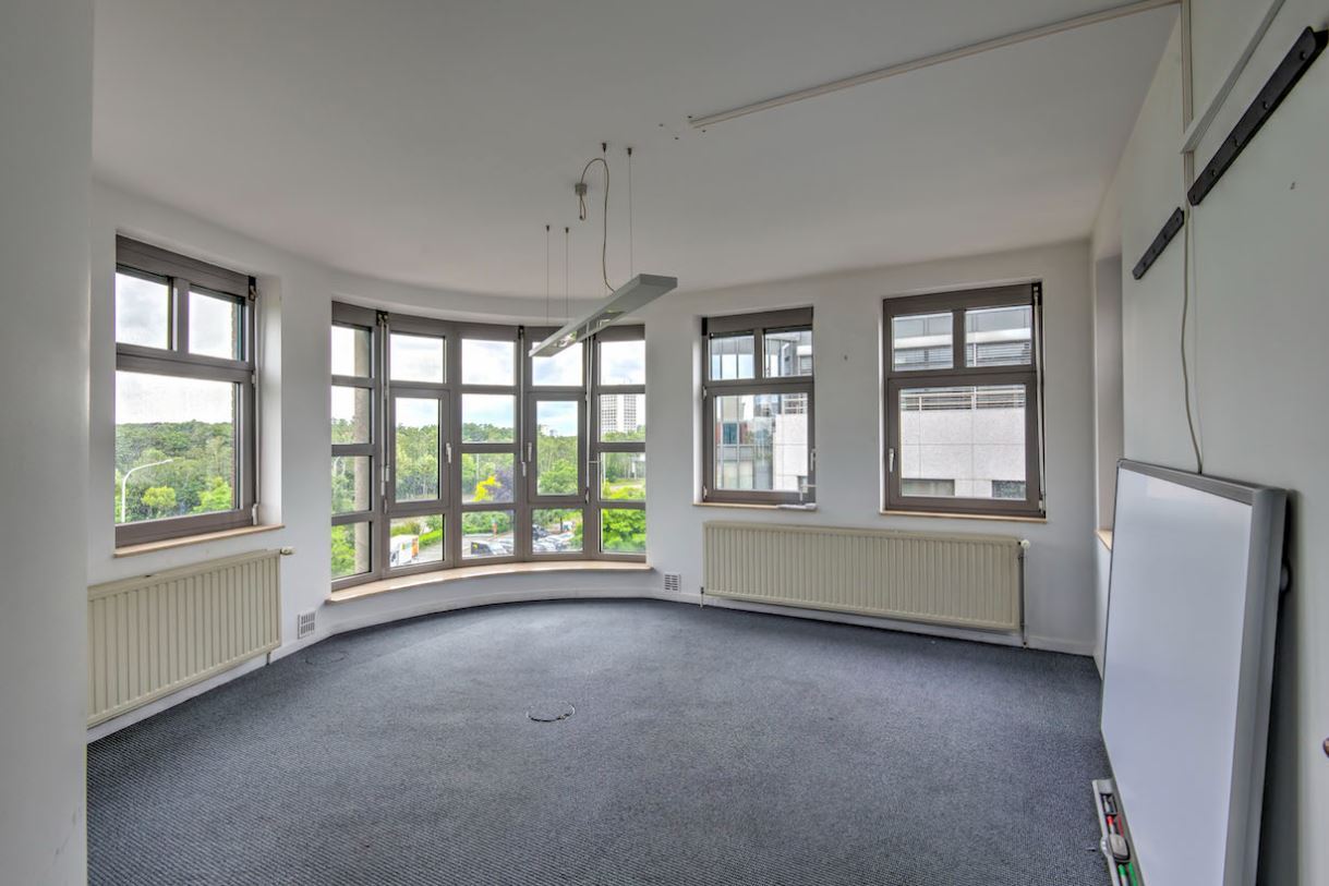 BETAALBARE KANTOOR OF PRAKTIJKRUIMTES MET UITSTRALING - foto 5