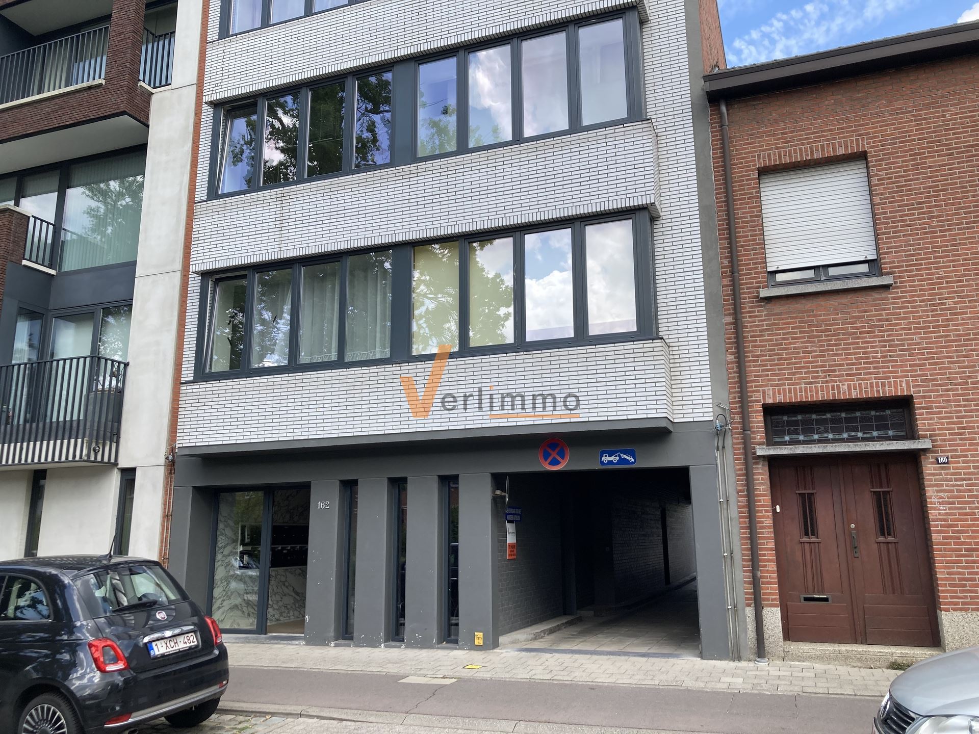 Garage te koop in Schoten