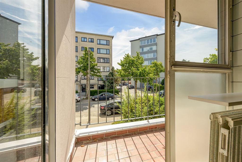 Gigantisch te renoveren appartement met 4 slpk - foto 5