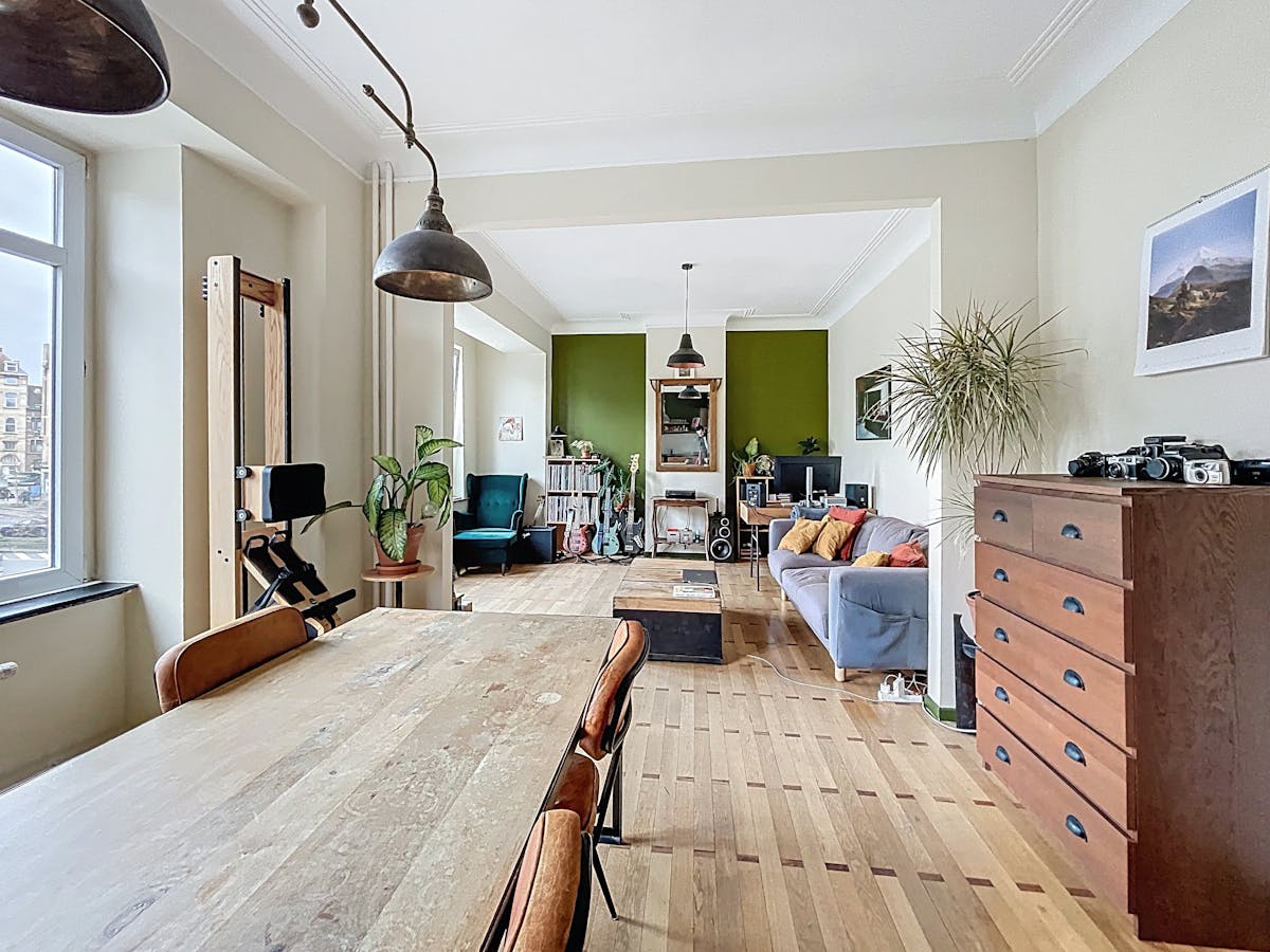 Laken - Charmant &amp; lichtrijk 1 slaapkamer appartement te huur - foto 2