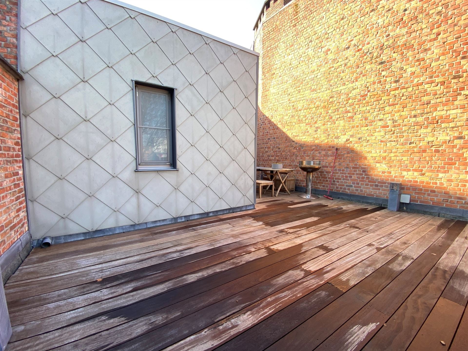 Duplex met 2 slpks, groot terras en tuin. - foto 4