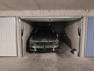 In Residence Boei, in an extremely central location in Middelkerke, we offer underground garage no. 36 for sale on the -2 floor.The garage is very...