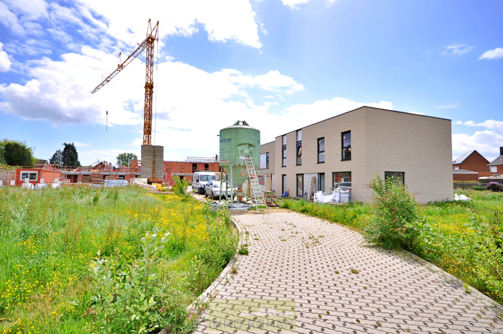 Immeuble neuf situé au calme à Ronse ! - photo 2