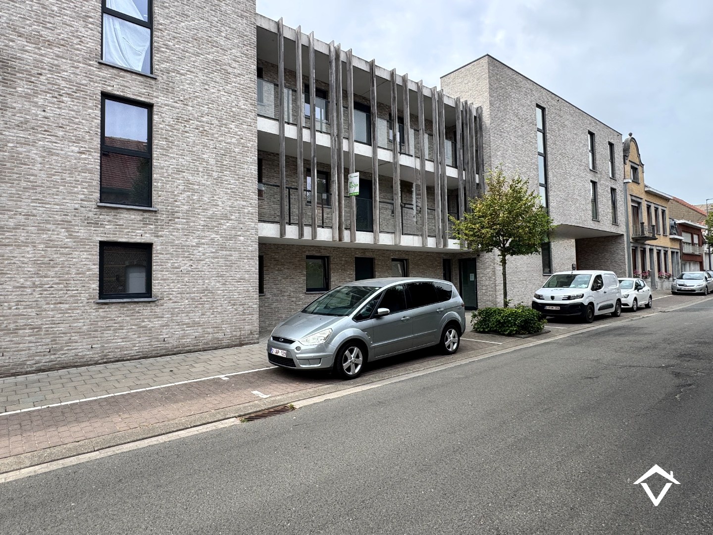 Appartement met 2 slaapkamers en garagebox te Westrozebeke - foto 5