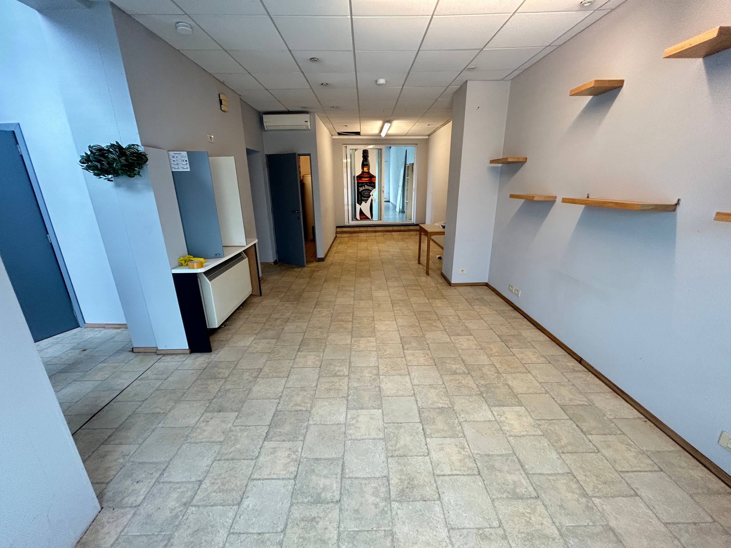 Halfopen woning met 3 slaapkamers op 275m² - foto 4