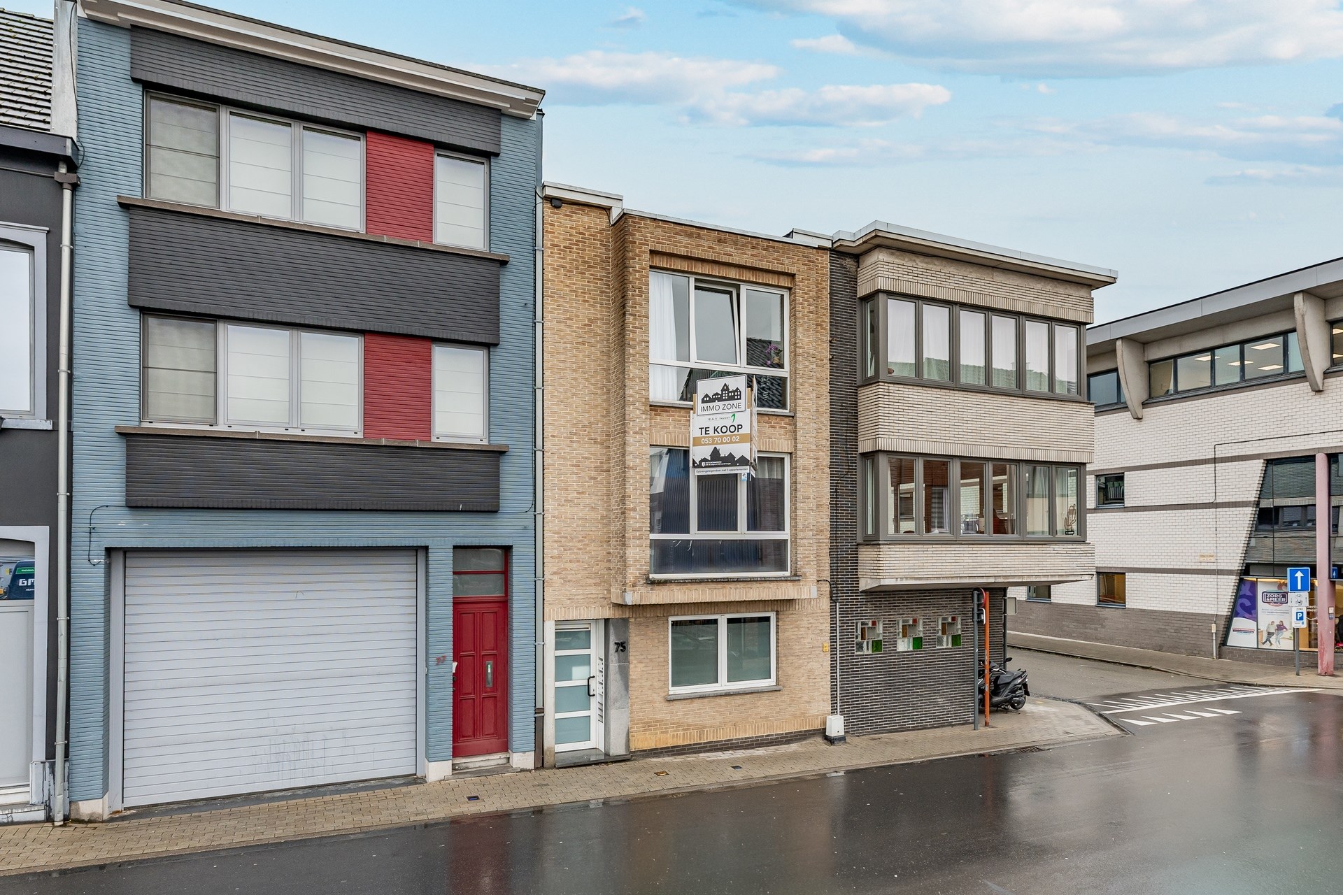 Opbrengsteigendom bestaande uit drie appartementen te Aalst - foto 1