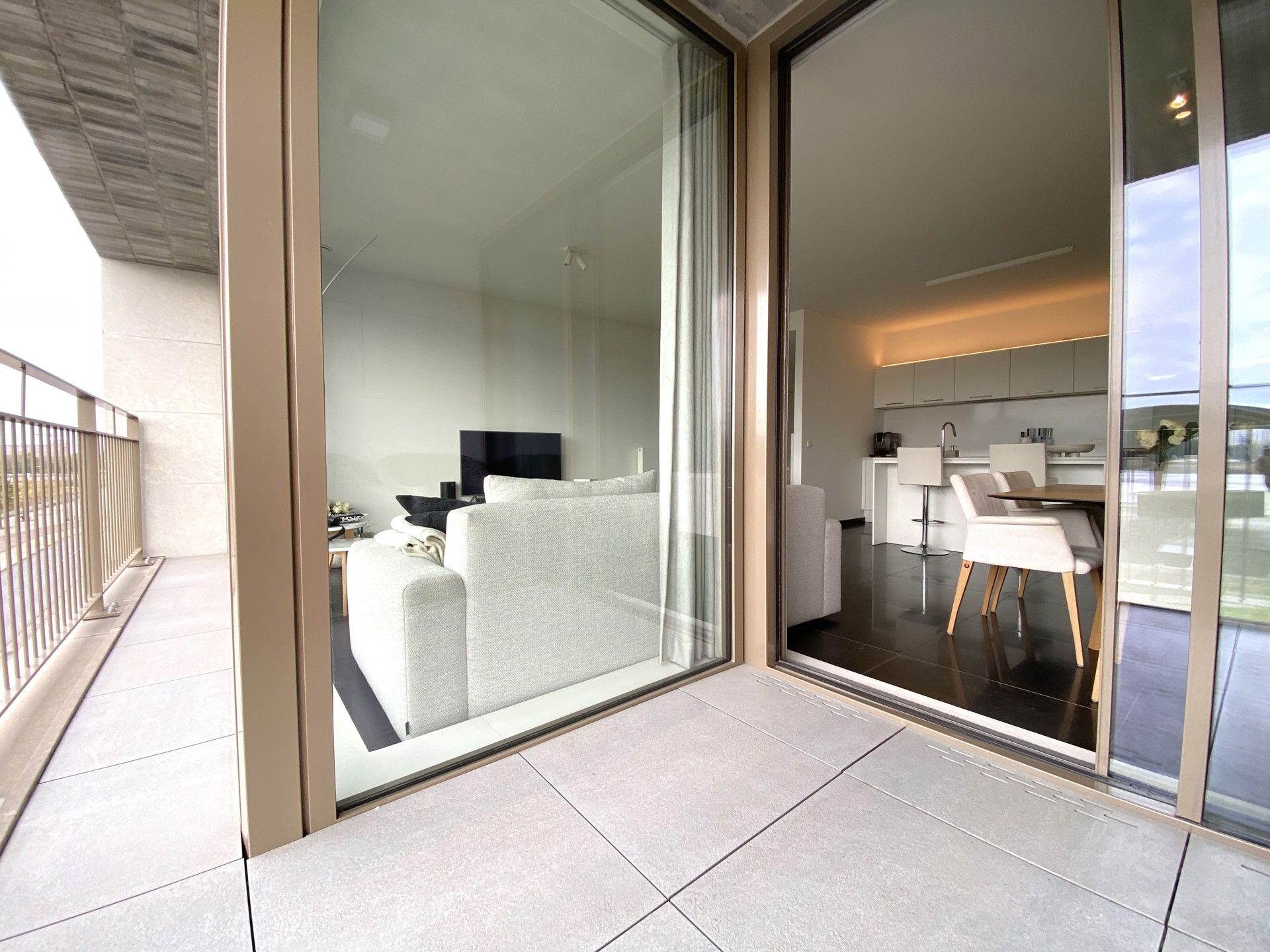 prachtig appartement met 2 slaapkamers en scheldezicht - foto 5