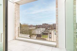 Ontdek dit prachtige nieuwbouwappartement in een rustige wijk, op slechts 10 minuten fietsen van het centrum van Mechelen.Het appartement bevindt...