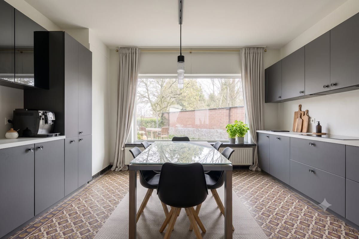 Woning met dubbele garage te koop in Izegem  - foto 3