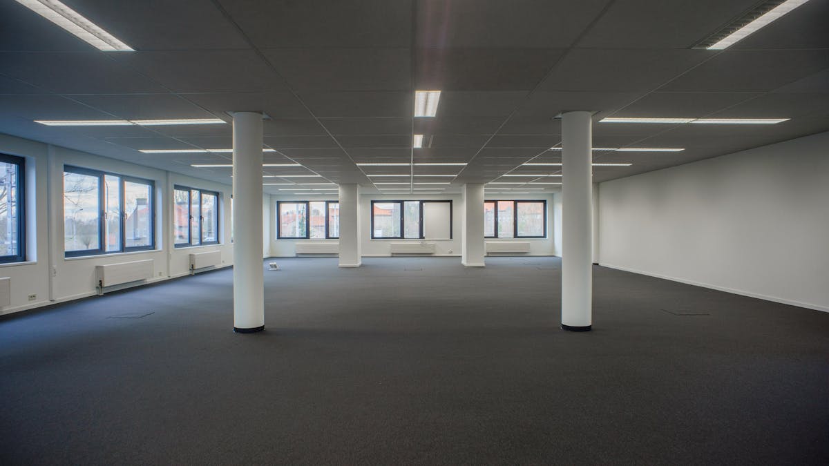 Kantoor van ca. 307 m² in het Clintonpark in Roeselare - foto 4
