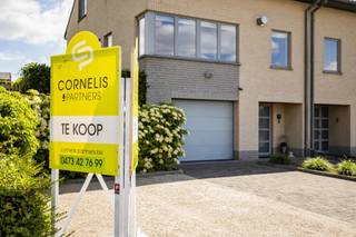 Instapklare bel-etage in landelijke omgeving met 3 SLP en gezellige tuinBent u op zoek naar een instapklare woning in een rustige, landelijke...