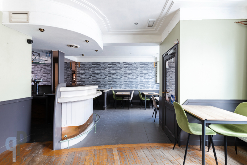 Multifunctioneel, commercieel pand met woonst en garage - foto 4