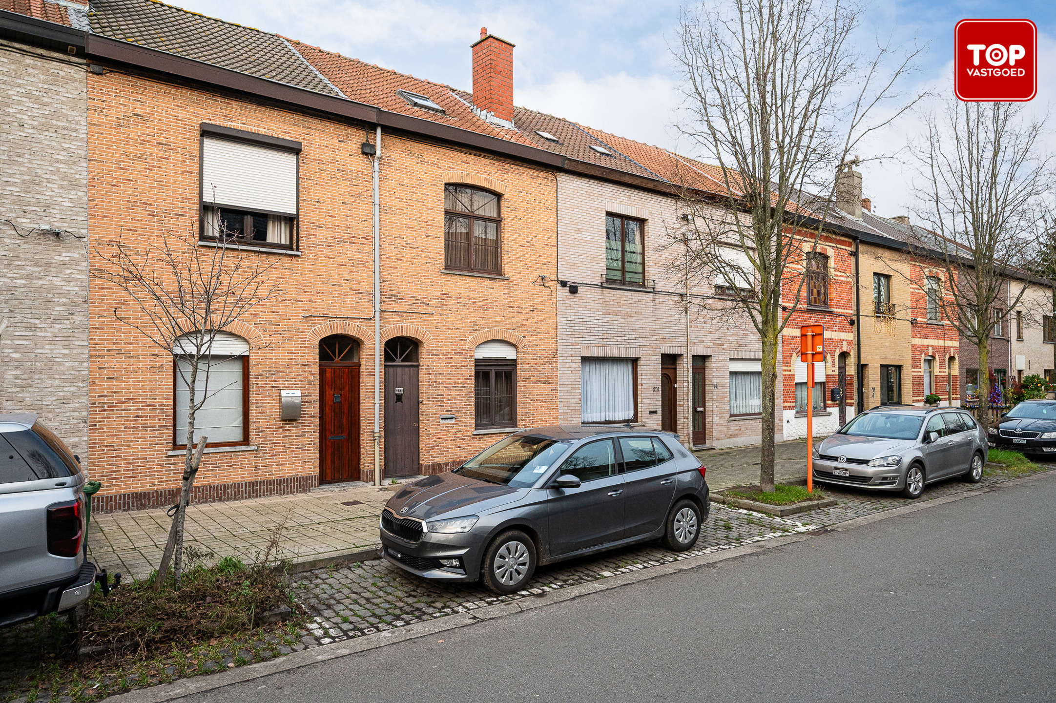 Goed gelegen woning met 3 slaapkamers - foto 2