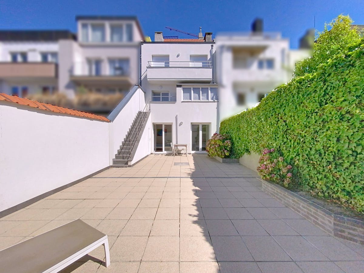 2-slaapkamer appartement met ruim terras te koop in Heist - foto 4