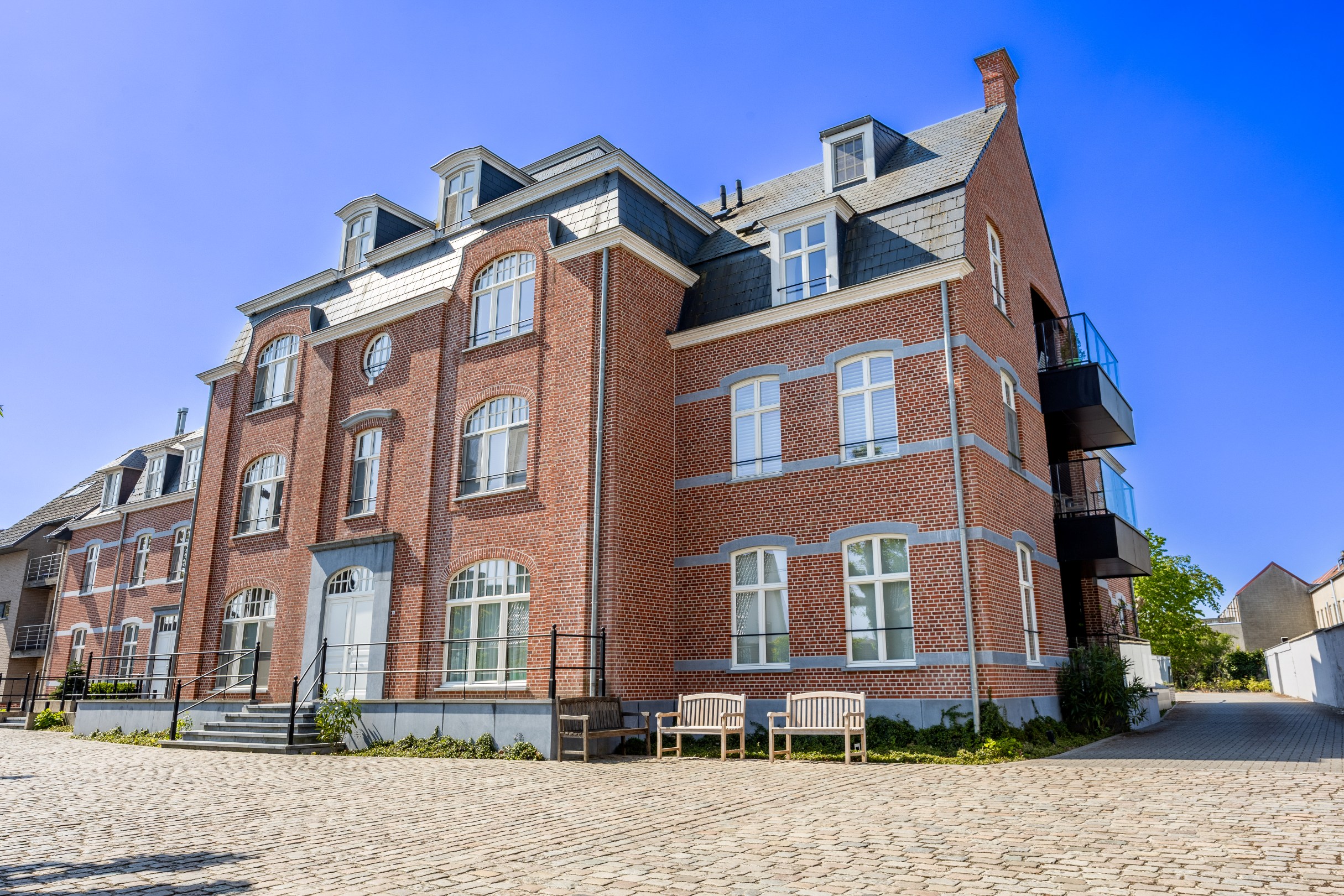 LUXE APPARTEMENT IN HARTJE ZWEVEGEM - foto 1