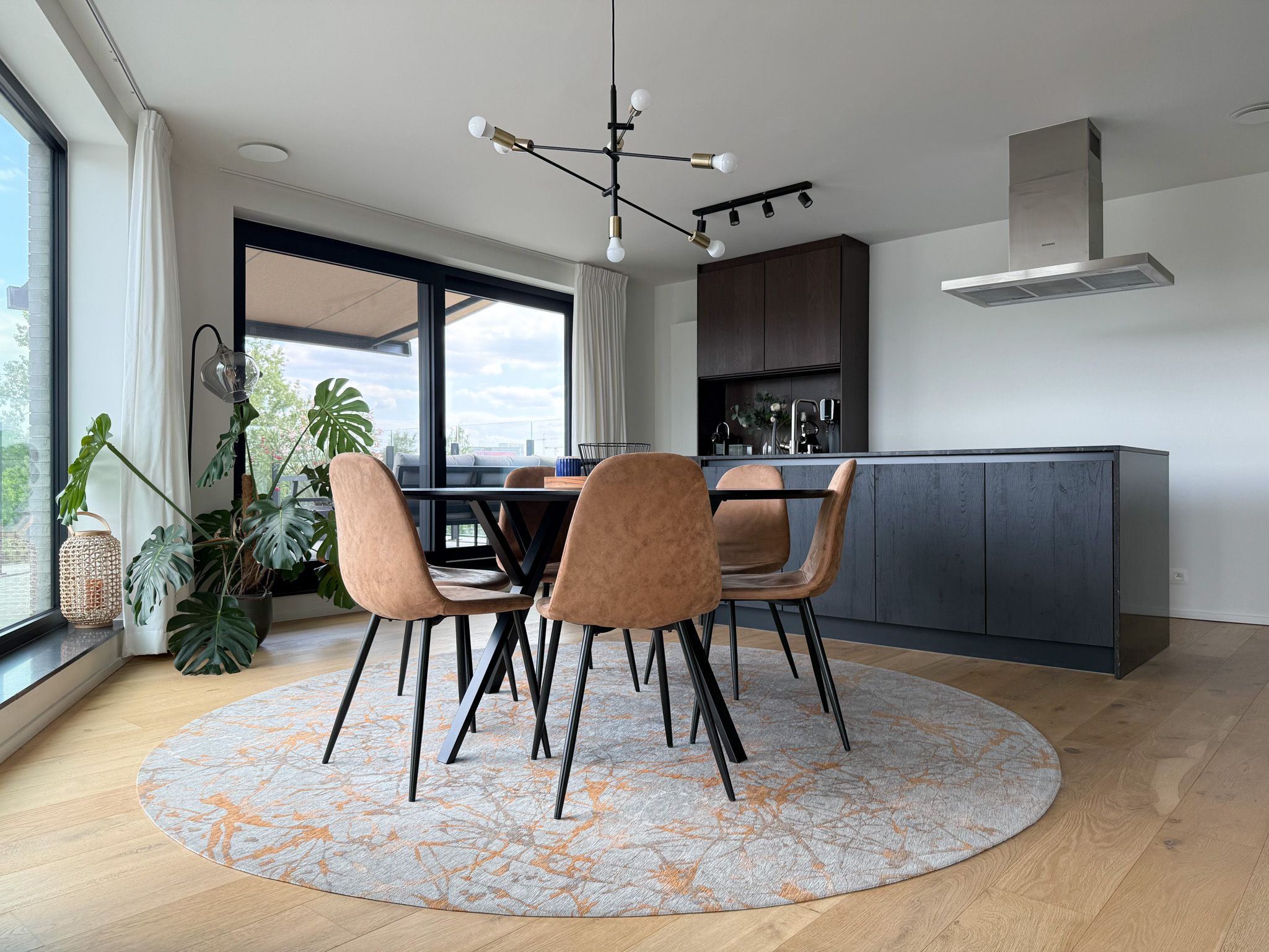 Bemeubelde 3-slaapkamerpenthouse met terras & garage te huur in Gent! - foto 4