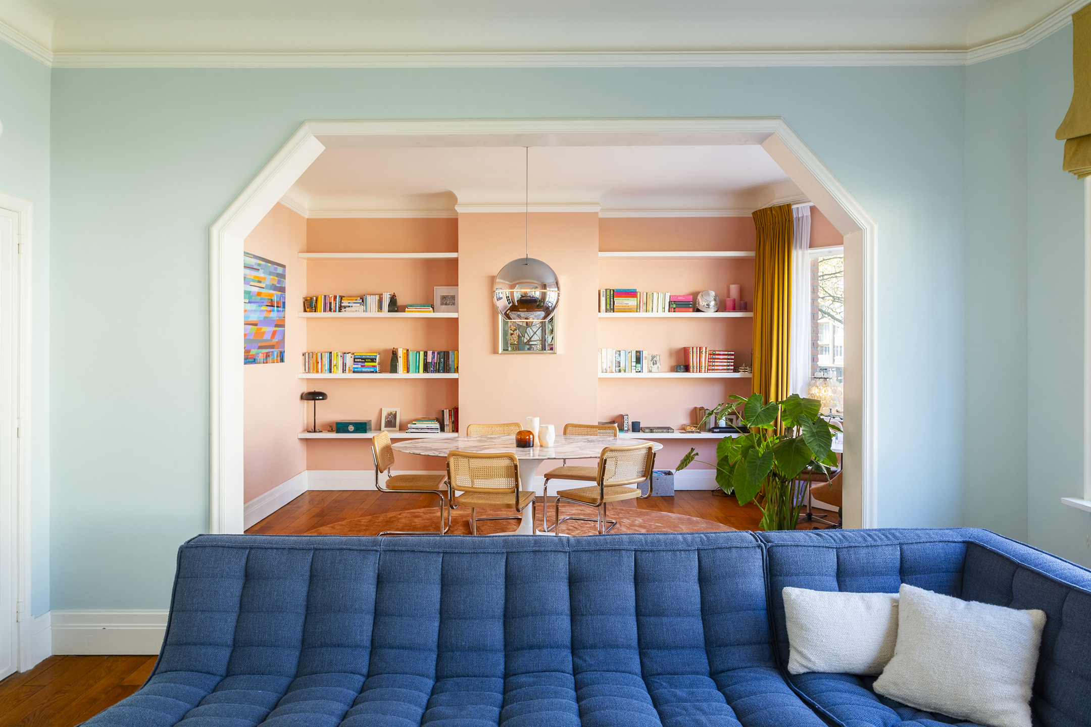 Apartment for sale in Antwerp with 4 bedrooms - photo 2