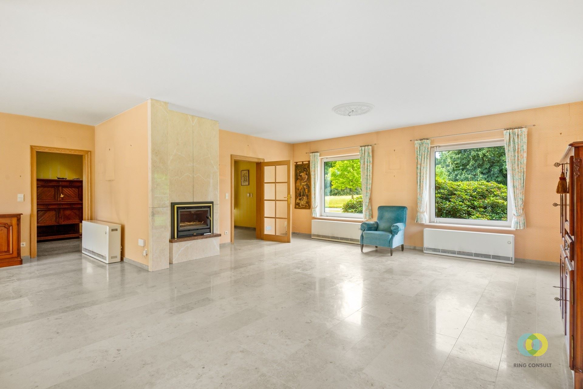 Villa spacieuse sur un beau terrain - photo 4