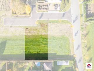 Prachtig stuk bouwgrond van 613m² voor vrijstaande bebouwing!Ontdek deze prachtige bouwgrond (lot 102) van 613 m² in een rustige, kindvriendelijke...