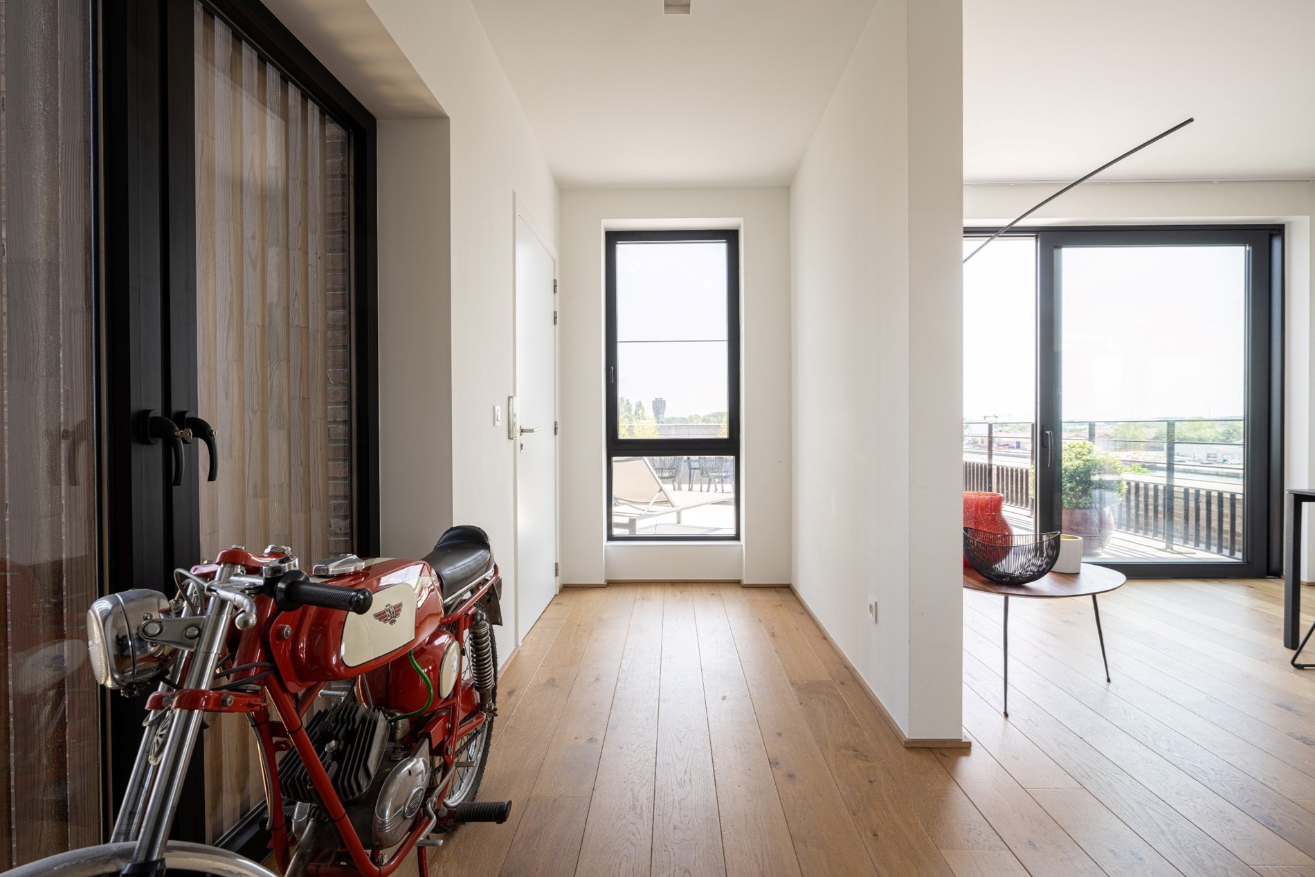 Exclusief appartement met een bewoonbare oppervlakte van 191m², ruime terrassen te Hasselt. - foto 3