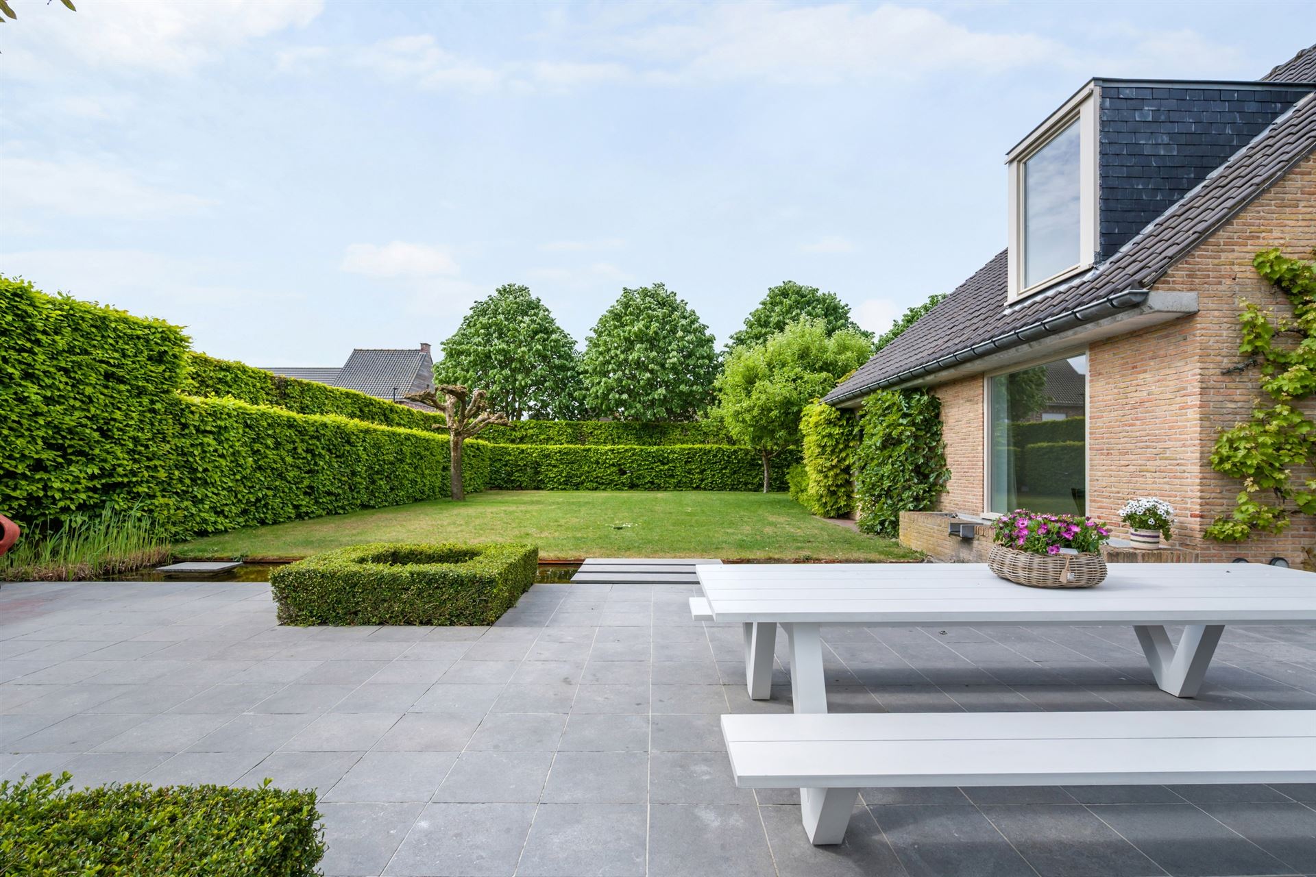 Stijlvolle villa in gegeerde villapark te Waregem. - foto 4