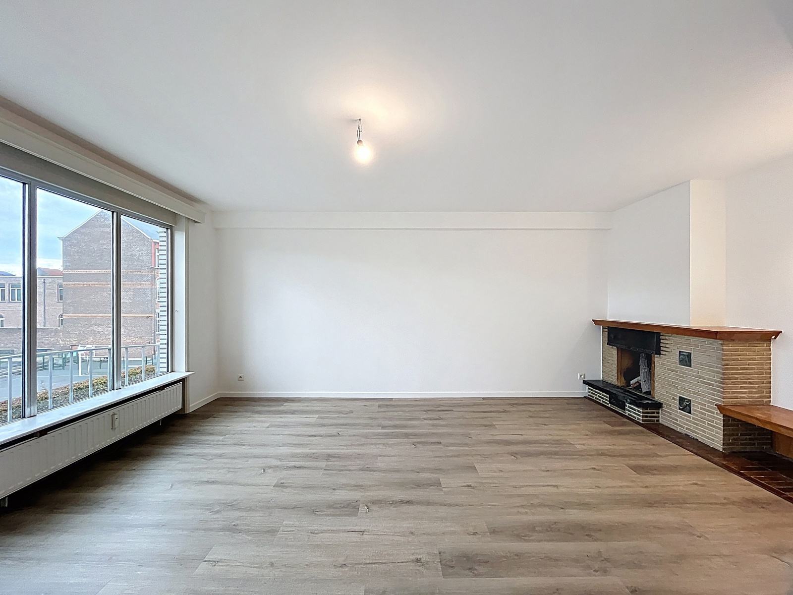 Appartement te huur in Brussel met 2 slaapkamers - foto 2