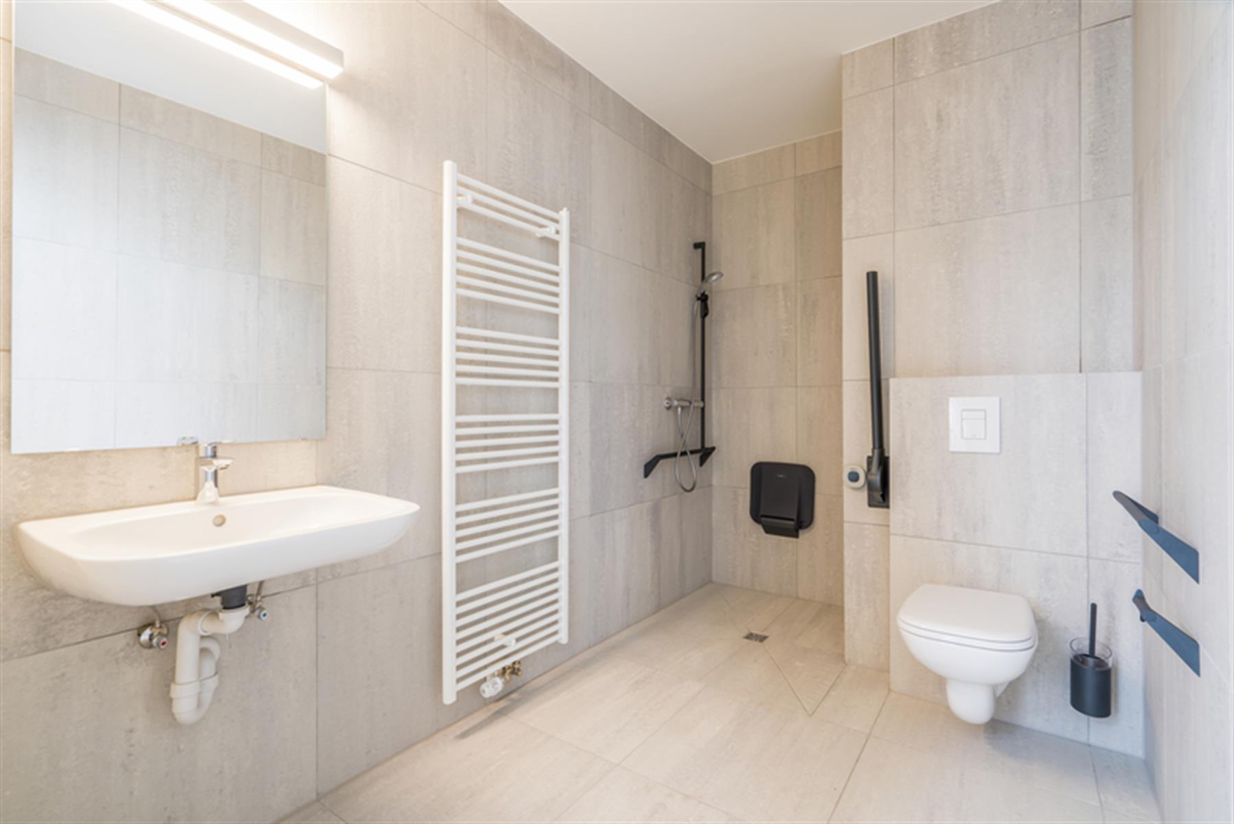 Appartement à louer à Courtrai avec 1 chambre - photo 5