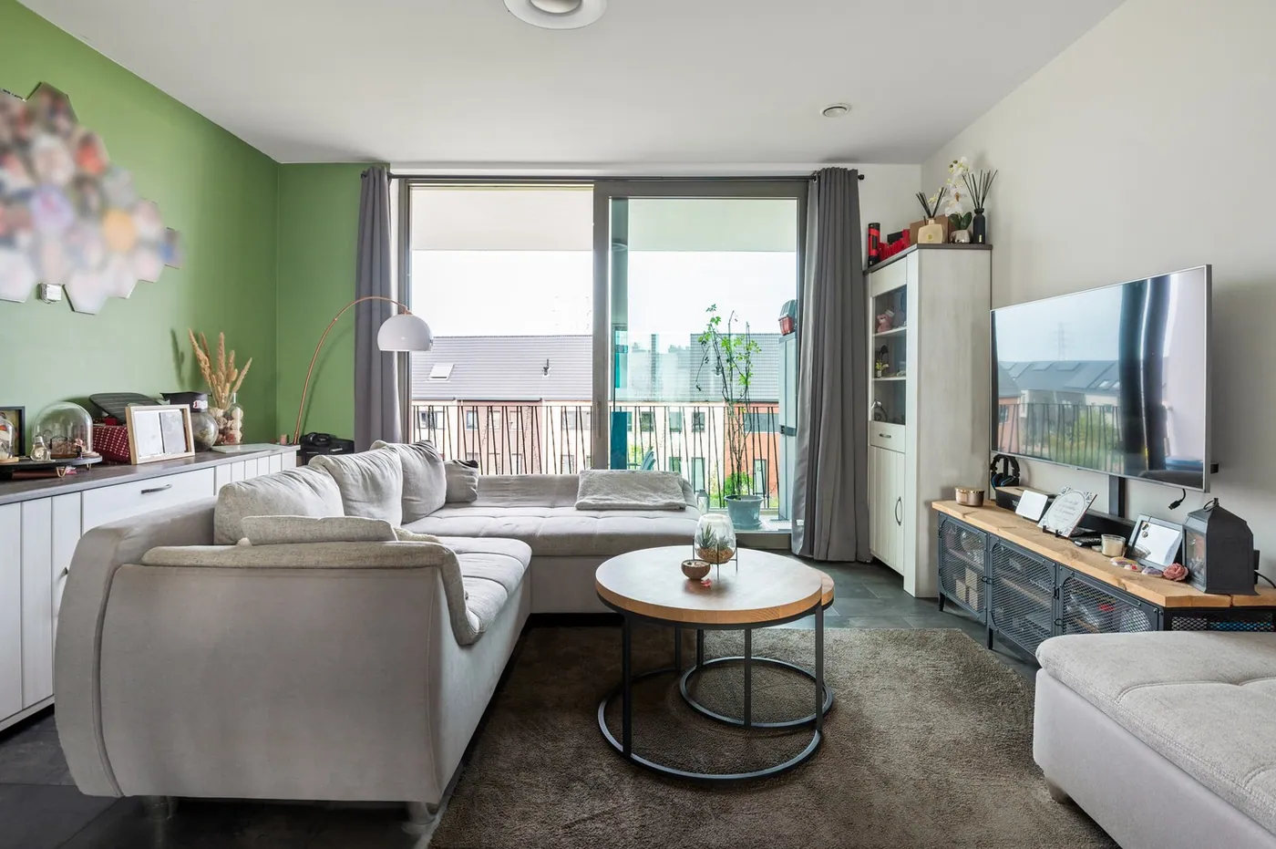 Modern appartement met 2 slaapkamers en terras op toplocatie in Lier! - foto 5