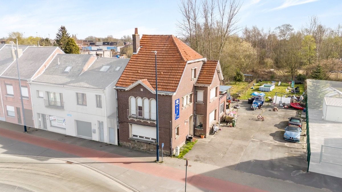 Ruime gezinswoning met tuin en topligging - foto 1