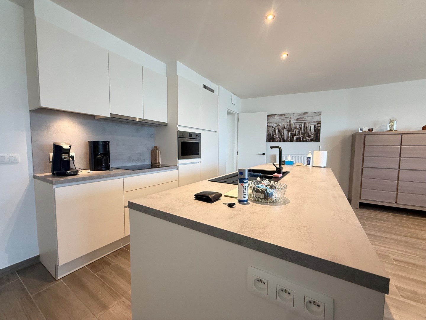 Instapklaar twee-slaapkamerappartement in het hartje van Tielt! - foto 5