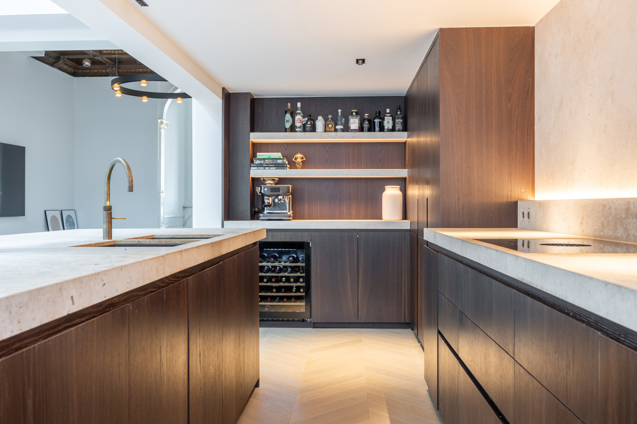 ANTWERPEN-ZUID - Op het mooiste pleintje van het Zuid  - foto 4