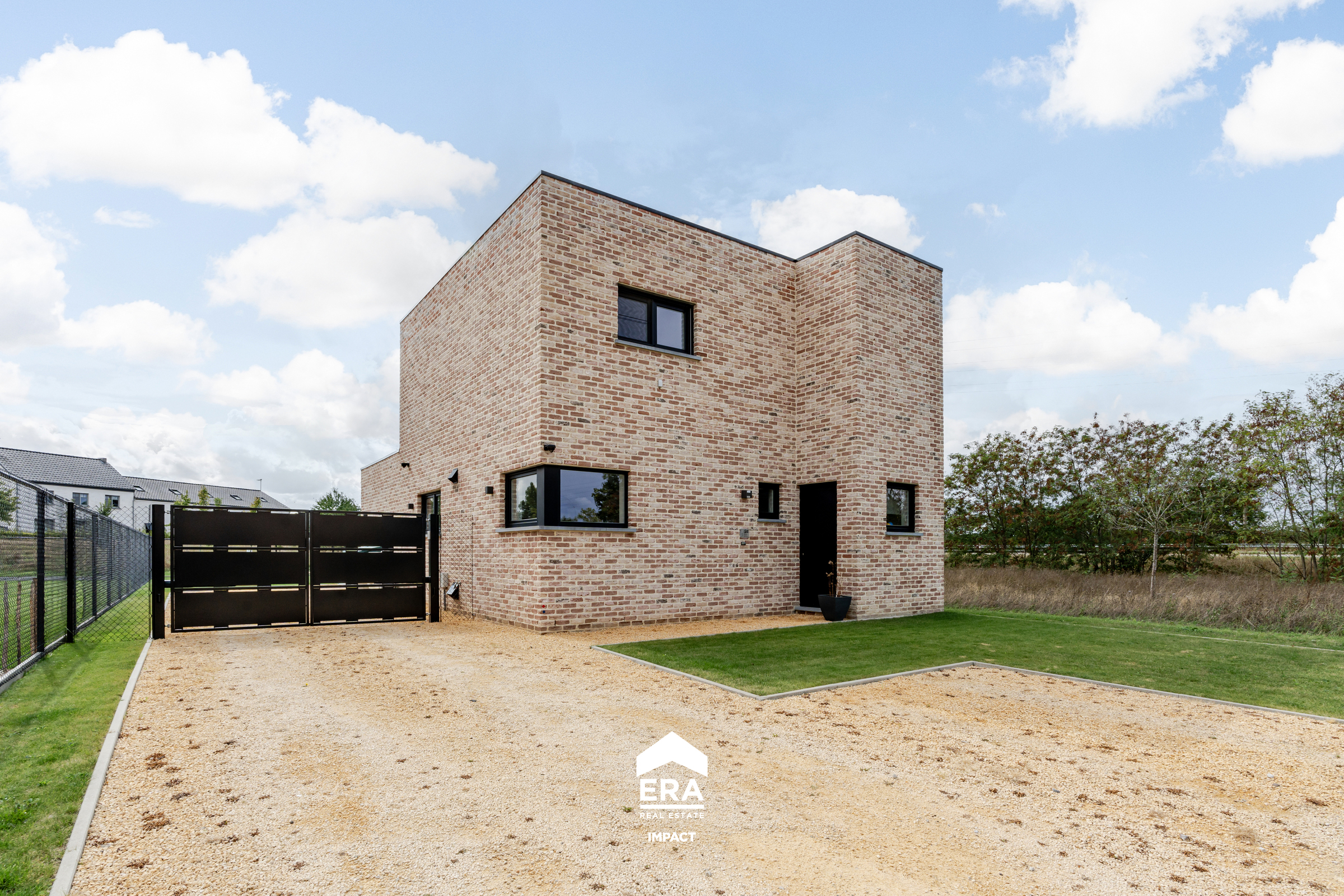 House for sale in Bree with 3 bedrooms - photo 1