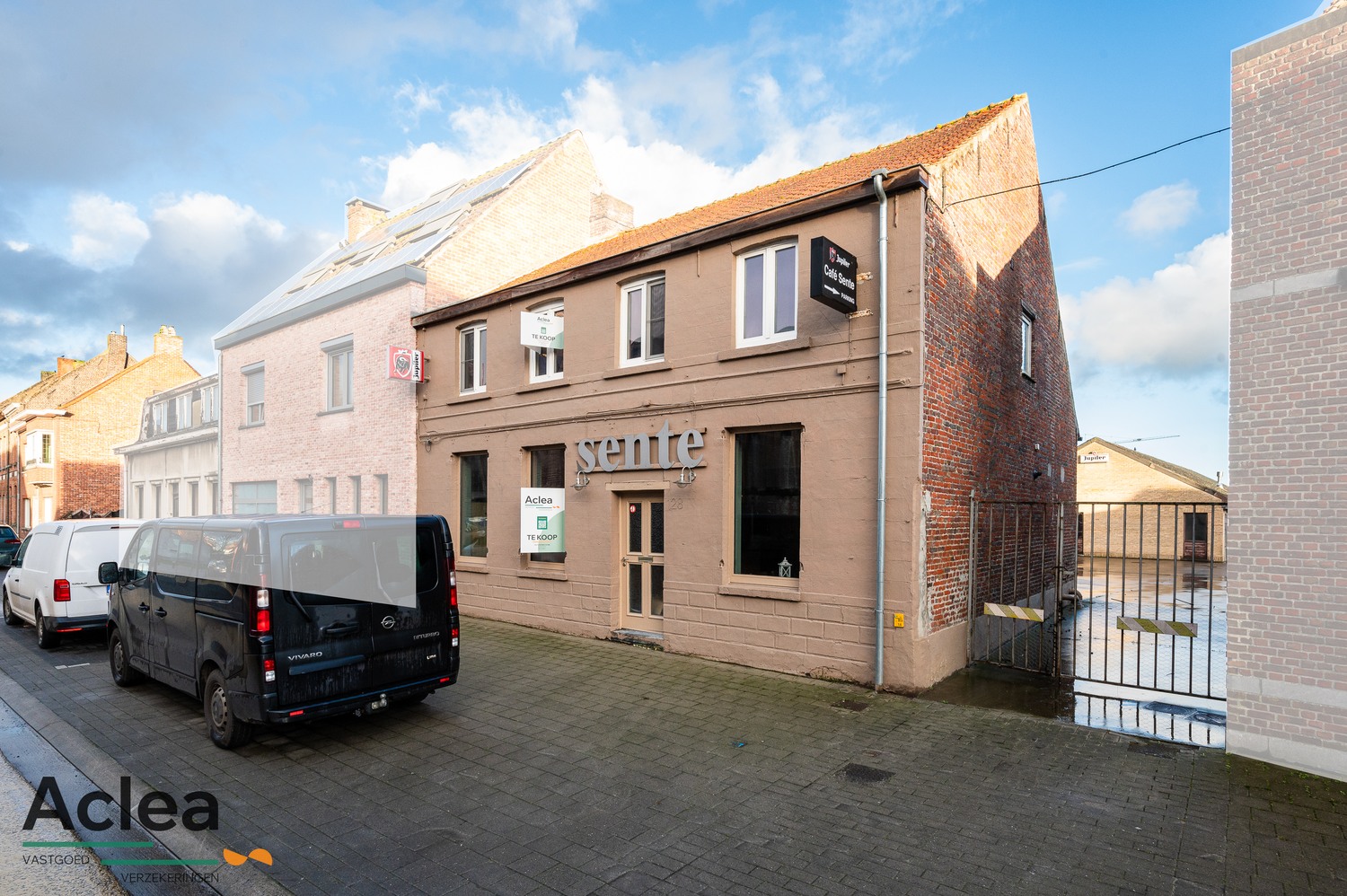 Multifunctionele eigendom bestaande uit café met appartement en feestzaal - foto 5