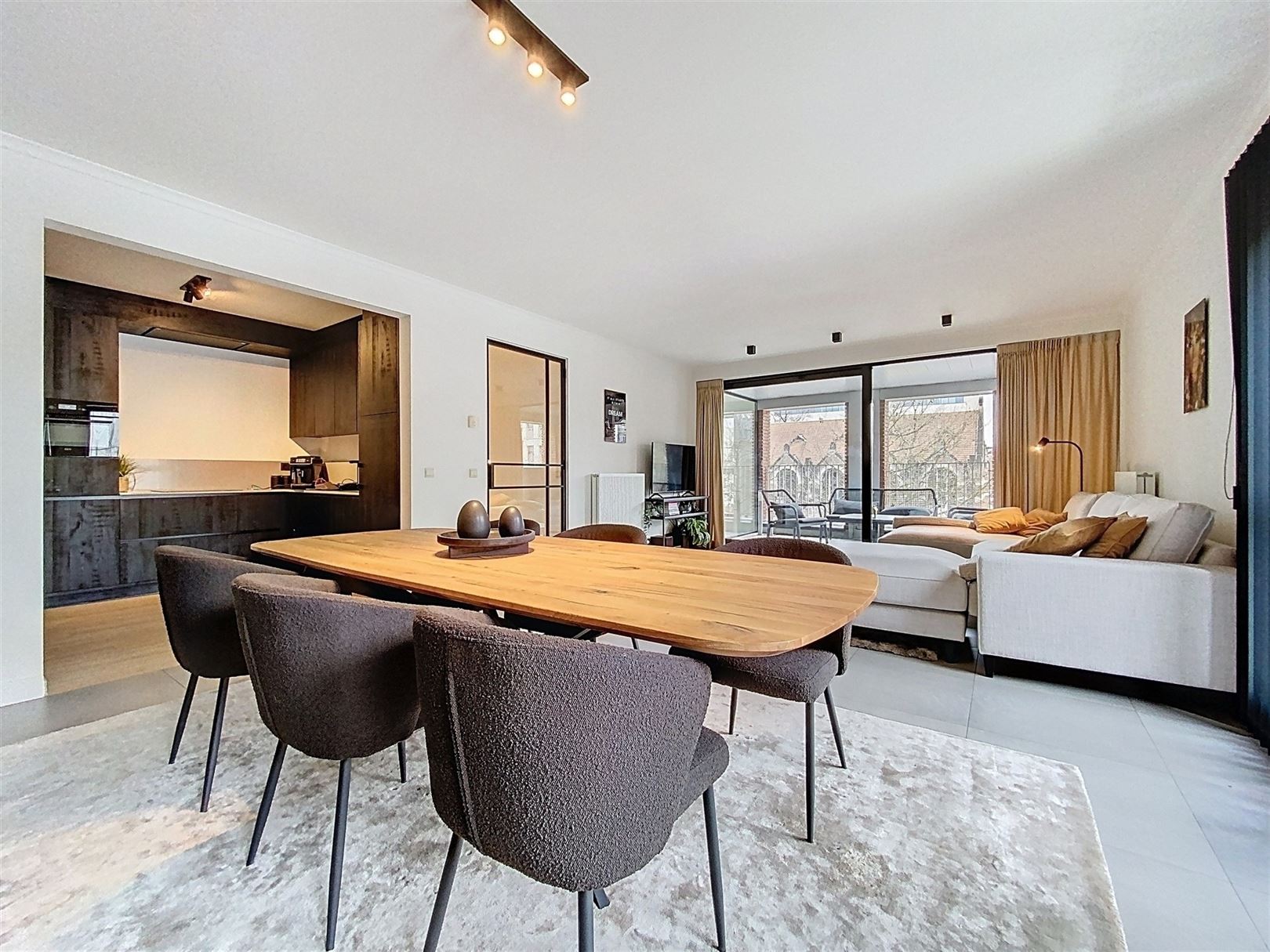 Apartment for rent in Antwerp with 3 bedrooms - photo 4