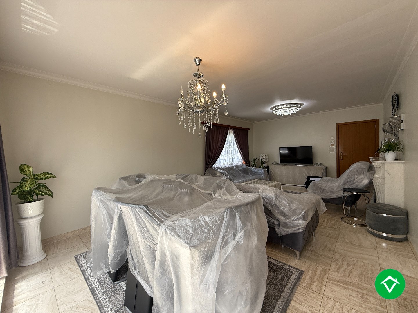 Drie-slaapkamerappartement met terras in rustige residentie centrum Roeselare - foto 3