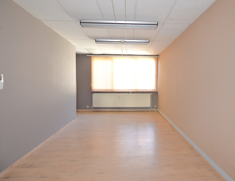 Commercial à louer à Malines - photo 5