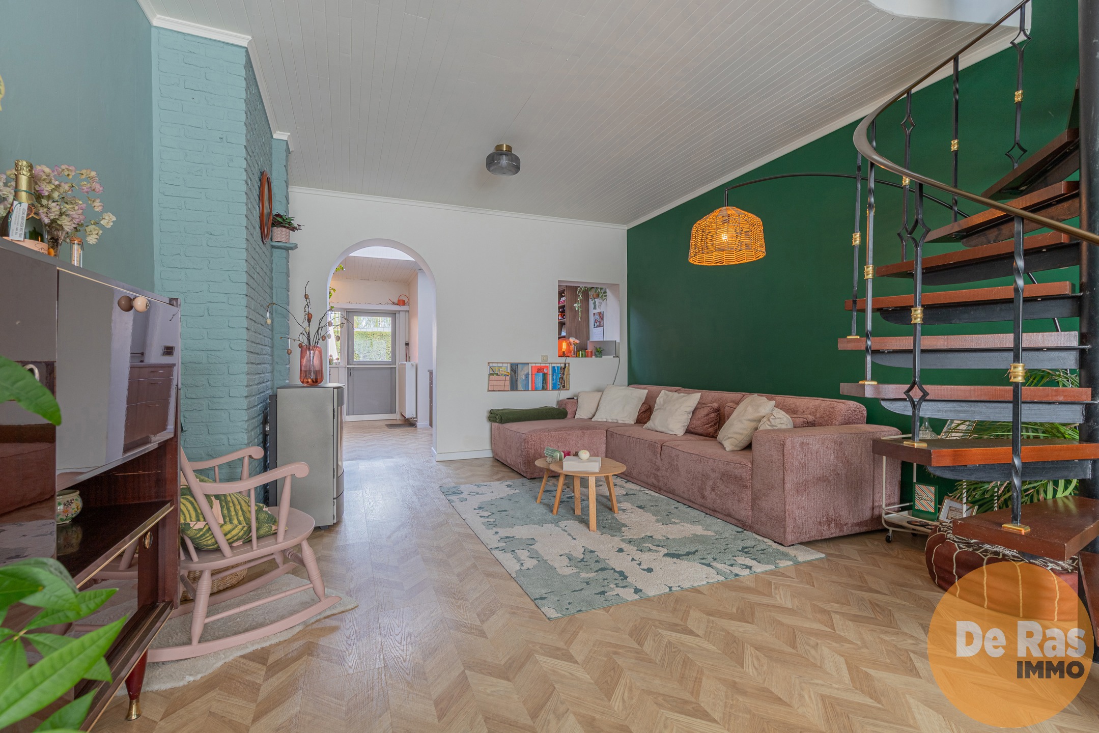 WETTEREN - Instapklare woning met twee slpks en terras - foto 3