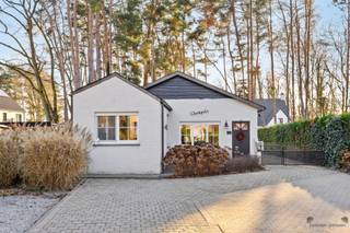 CHARMANTE WONING MET UITBREIDINGSMOGELIJKHEDEN IN HET GROENE TREMELODeze karaktervolle woning is gelegen in een rustige, groene omgeving in Tremelo...