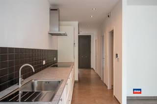 HOBOKEN | RECENT GERENOVEERDE RIJWONING MET DRIE SLAAPKAMERS EN GROTE TUIN OP EEN TOTALE GRONDOPPERVLAKTE VAN 255m² | EPC A |Indeling als volgt:...