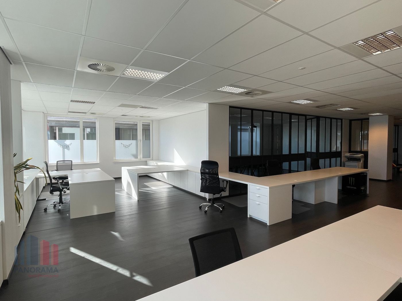 Instapklare kantoorruimte te koop op toplocatie in Westwing Park – Roeselare - photo 4
