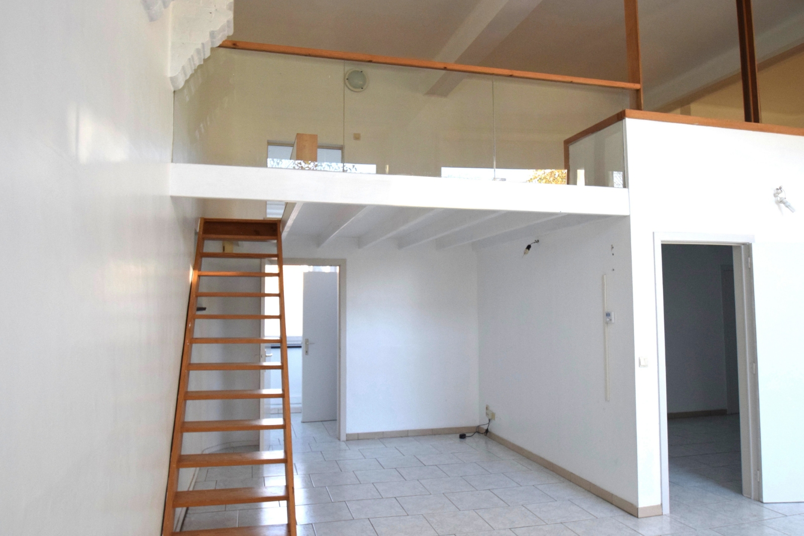 Leuke appartement te huur in het rustige Pollinkhove - foto 4