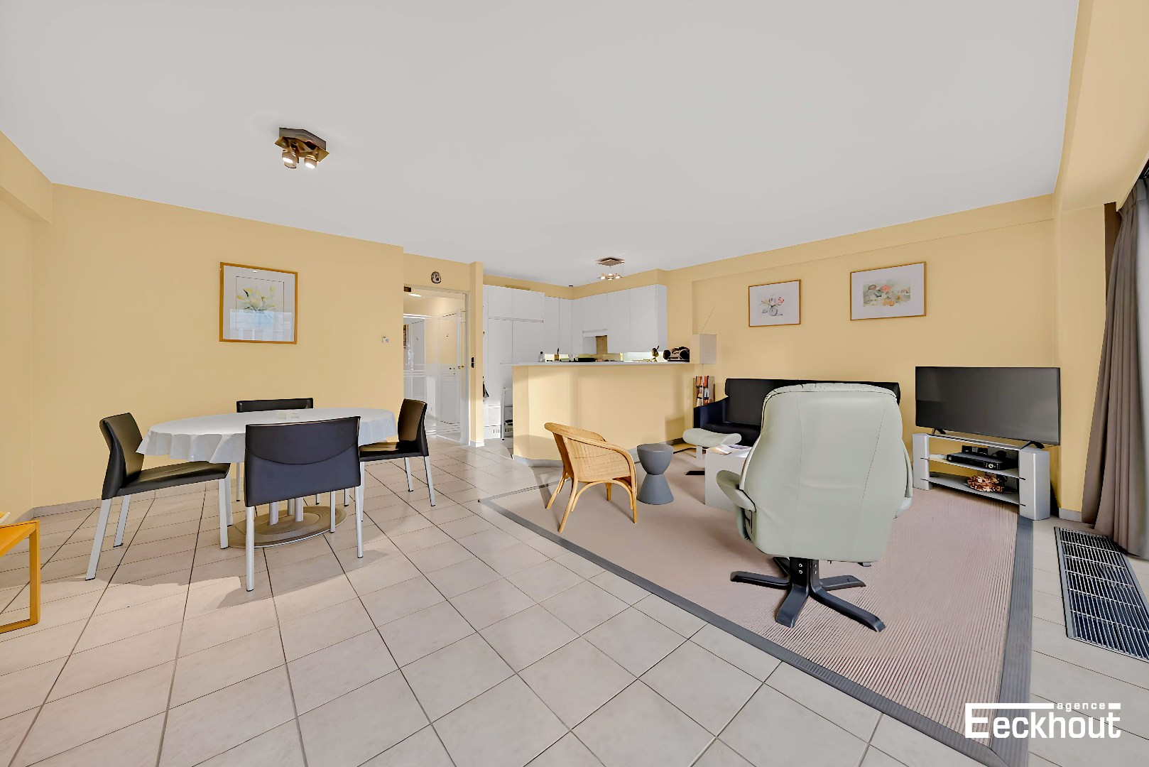 Instapklaar appartement met open zicht in het centrum van Oostende! - foto 4