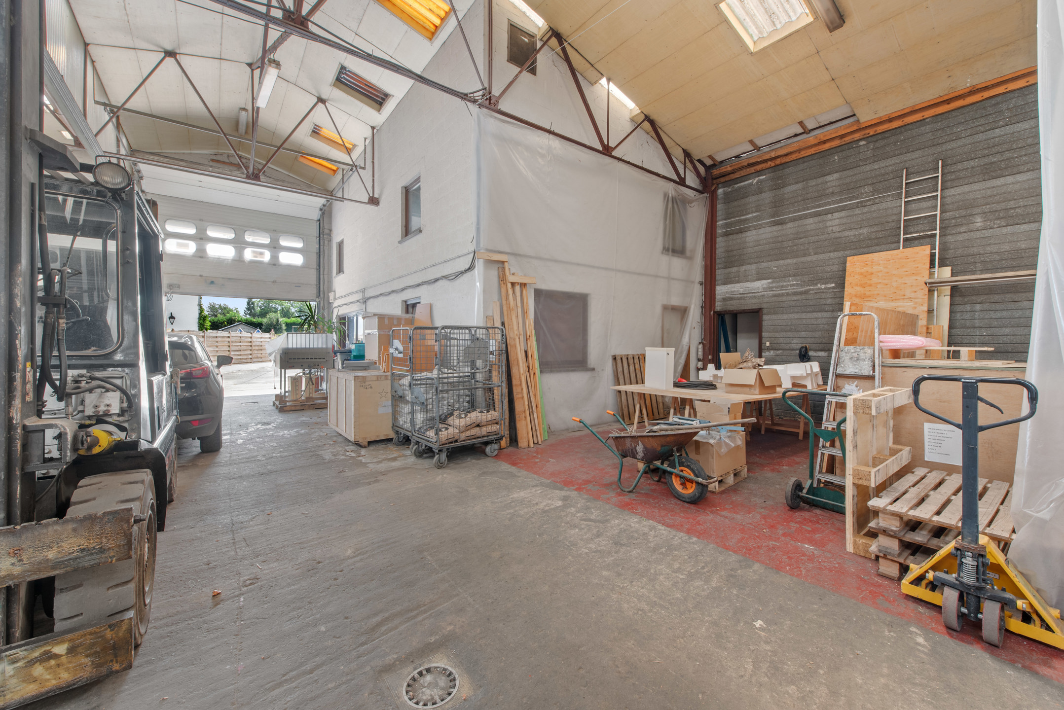 Te koop: magazijn + kantoor in Fernelmont - foto 5