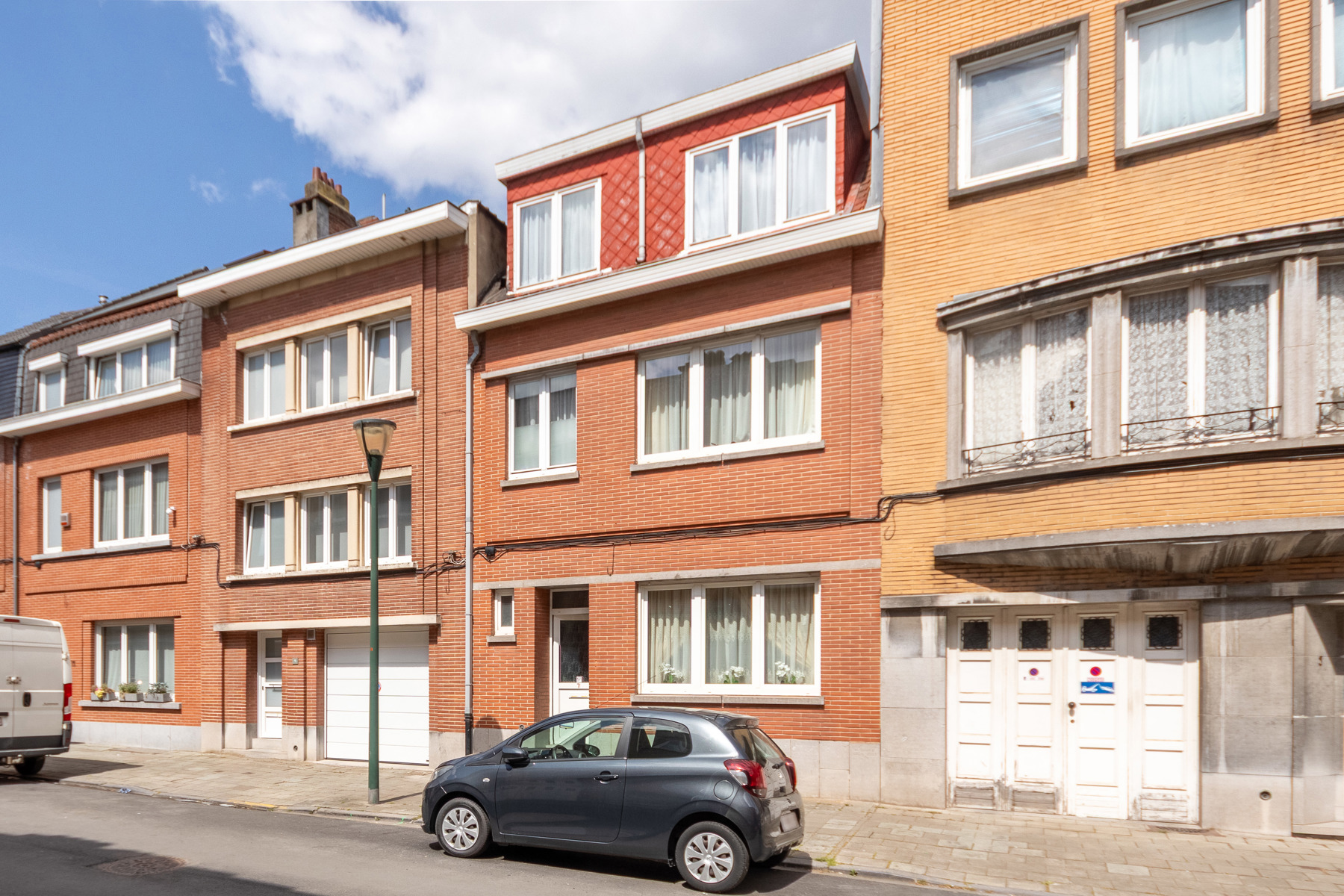 House for sale in Anderlecht with 4 bedrooms - photo 1