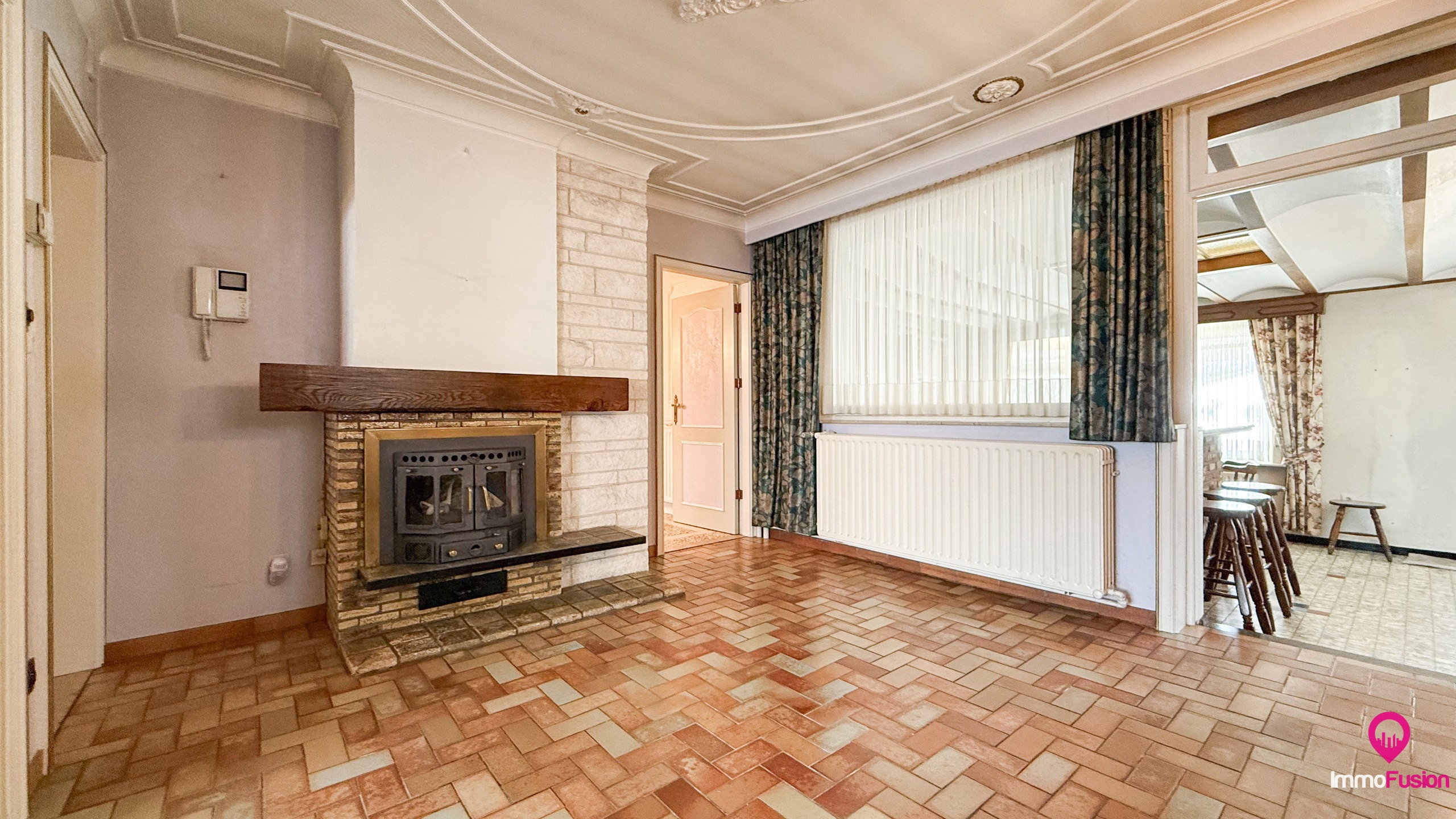 Ruime woning met 4slpk en veel privacy in rustige straat! - foto 5