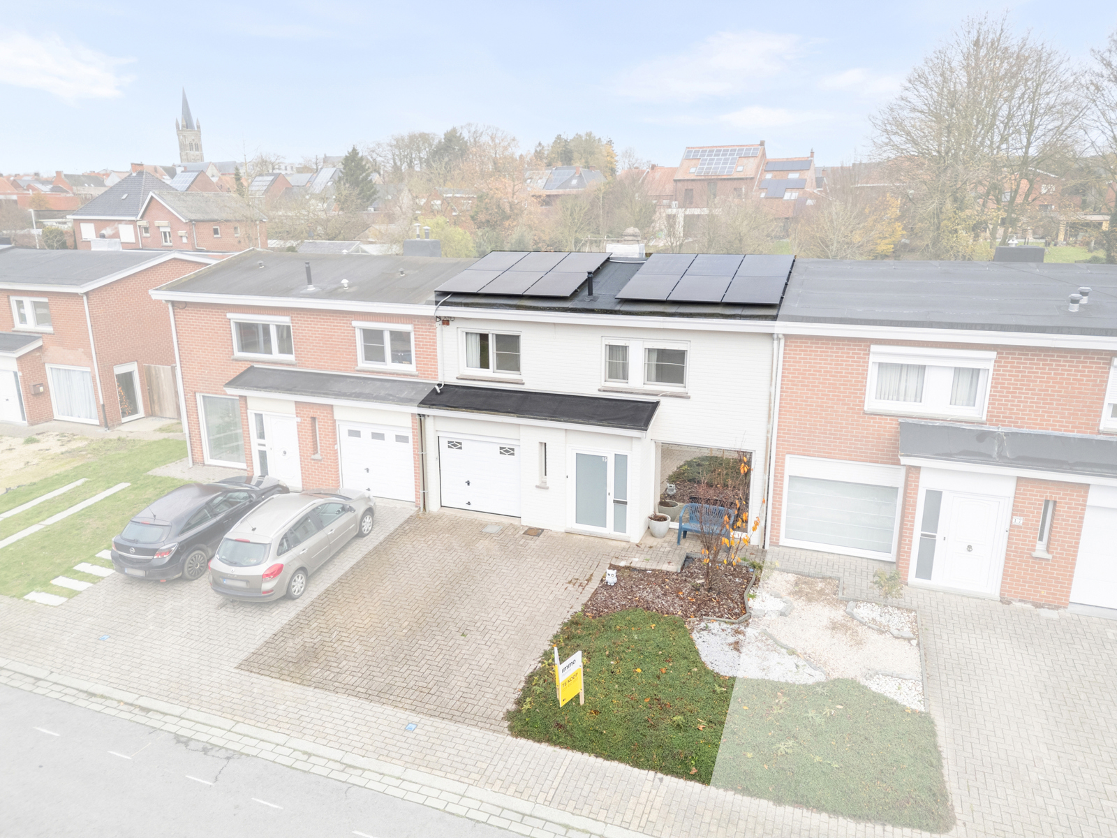 Instapklare woning met 3 slpk, garage en tuin op 256 m² - foto 1